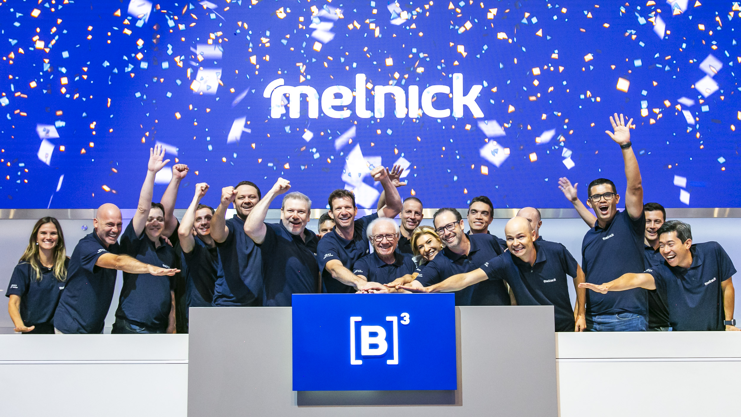 Melnick celebra 5 anos de IPO com participação no toque da campainha na B3